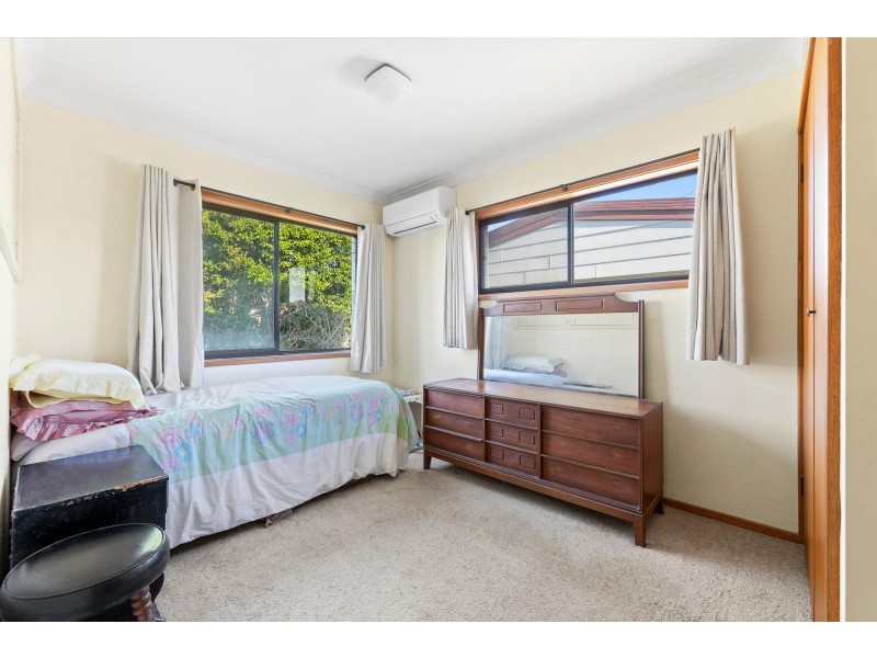 8 Pleasant Place, Tuross Head NSW 2537