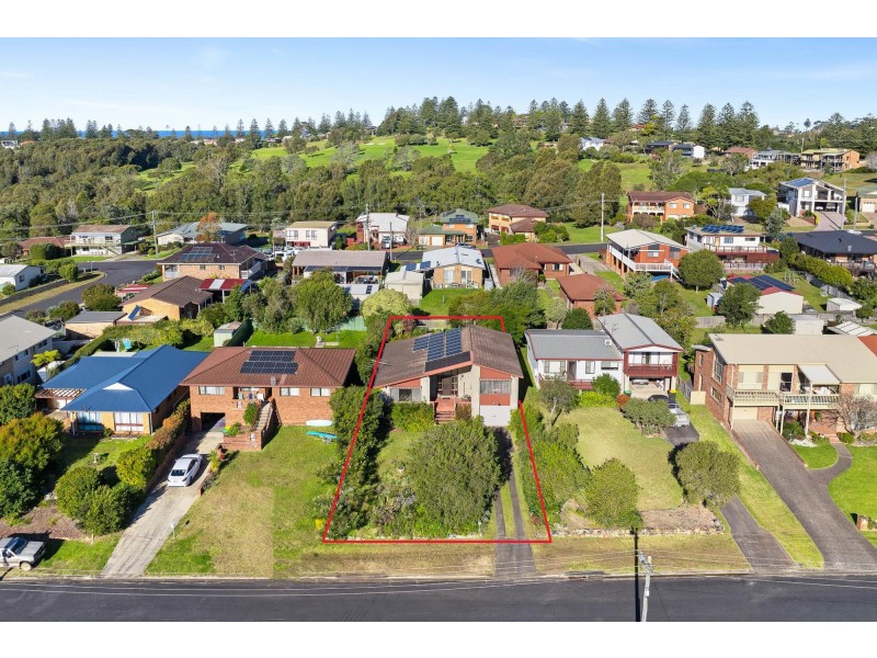 8 Pleasant Place, Tuross Head NSW 2537