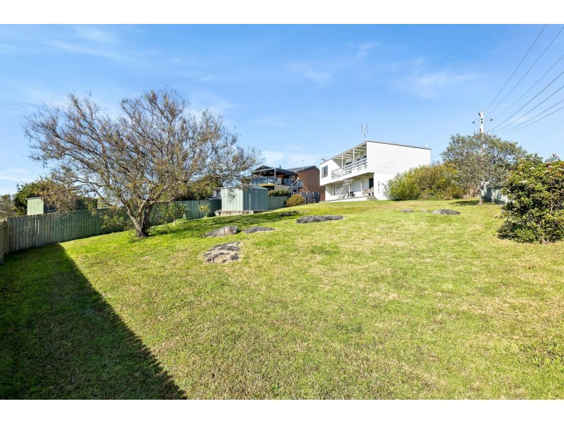 30 Hawkins Road, Tuross Head NSW 2537