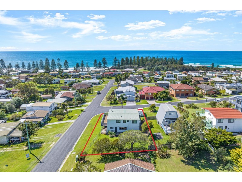 1 Bream Street, Tuross Head NSW 2537