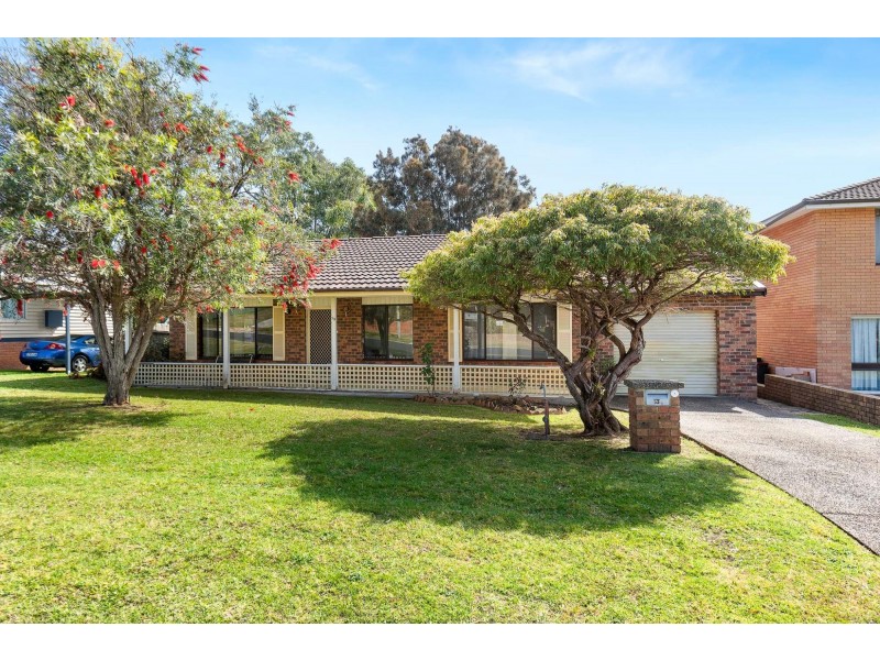 13 Grenville Avenue, Tuross Head NSW 2537