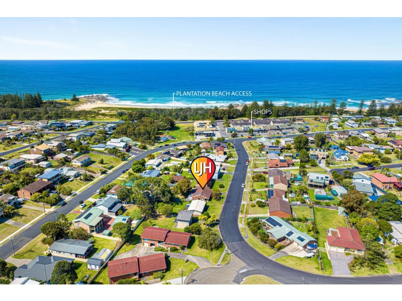 13 Grenville Avenue, Tuross Head NSW 2537