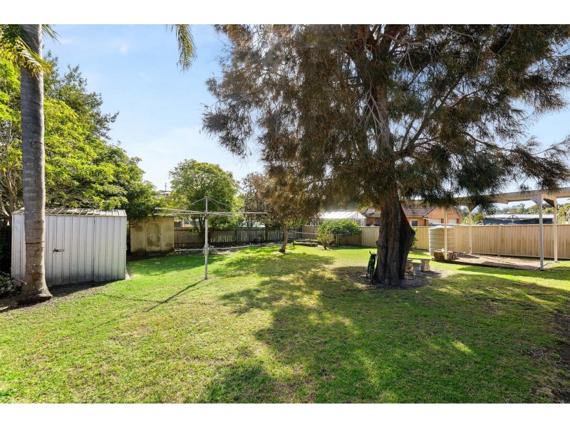 13 Grenville Avenue, Tuross Head NSW 2537