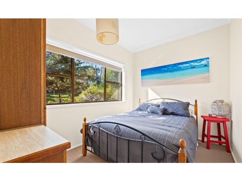 3 Raleigh Crescent, Tuross Head NSW 2537