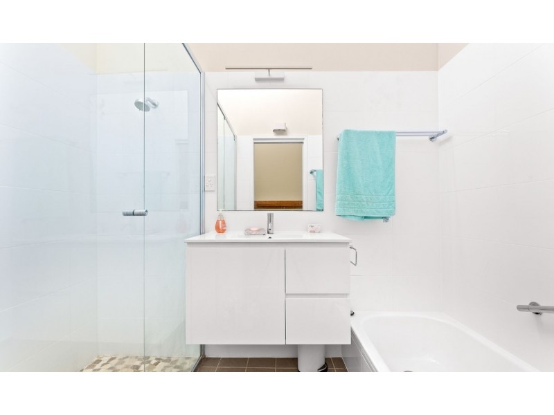 3 Raleigh Crescent, Tuross Head NSW 2537