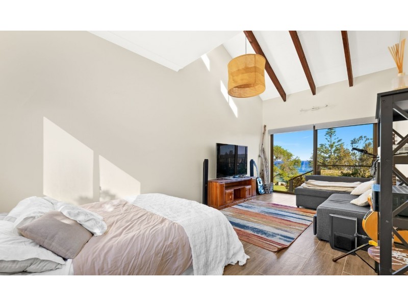 3 Raleigh Crescent, Tuross Head NSW 2537