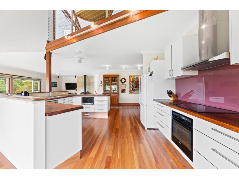 90 Nelson Parade, Tuross Head NSW 2537
