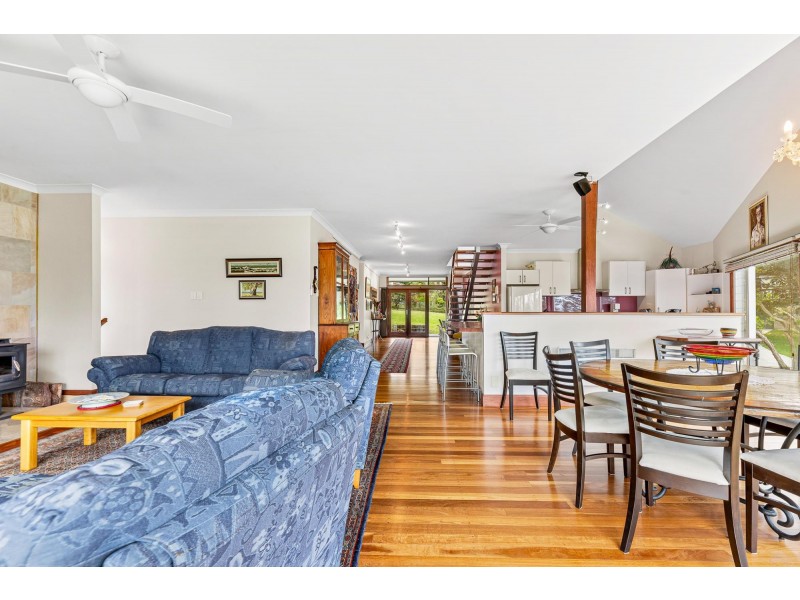 90 Nelson Parade, Tuross Head NSW 2537