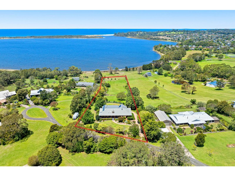 48 Windward Close, Tuross Head NSW 2537