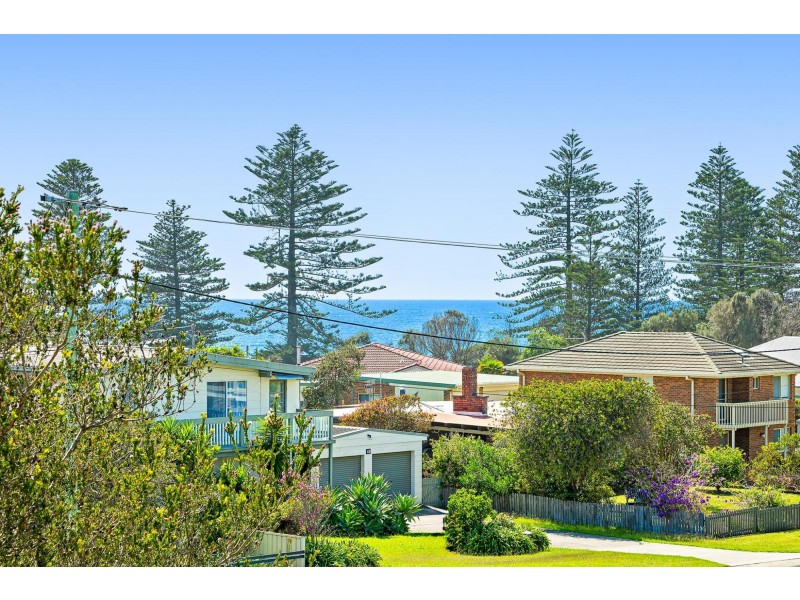 23 Beach Street, Tuross Head NSW 2537