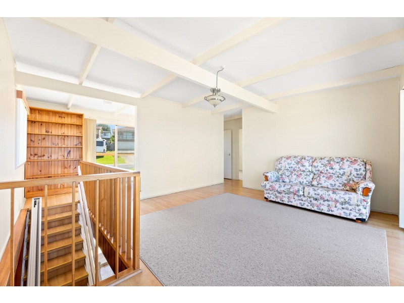 26 Surf Street, Tuross Head NSW 2537