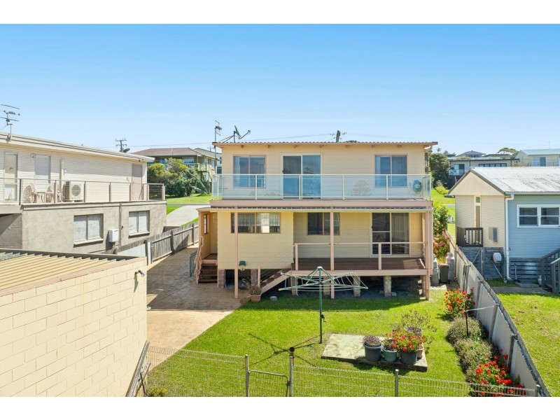 26 Surf Street, Tuross Head NSW 2537