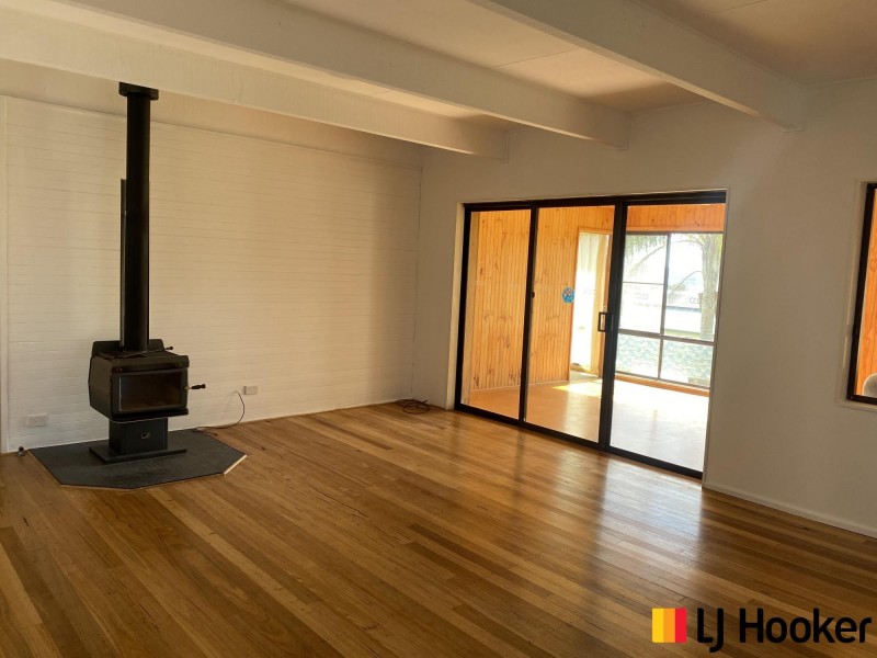 84 Coogee Street, Tuross Head NSW 2537