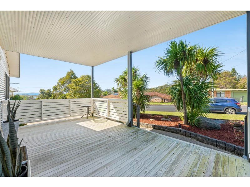 40 Coila Avenue, Tuross Head NSW 2537