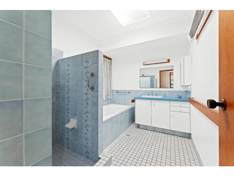 51 Coila Avenue, Tuross Head NSW 2537