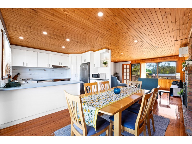 41 Lake Street, Tuross Head NSW 2537