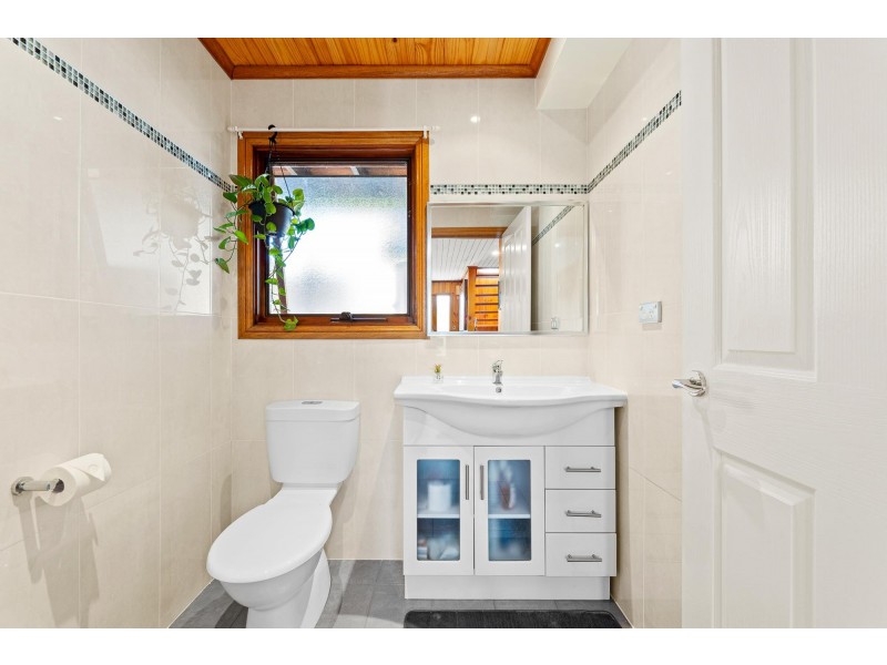 41 Lake Street, Tuross Head NSW 2537