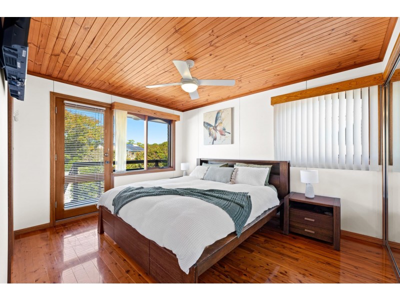 41 Lake Street, Tuross Head NSW 2537