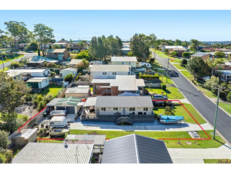 17 Manly Street, Tuross Head NSW 2537