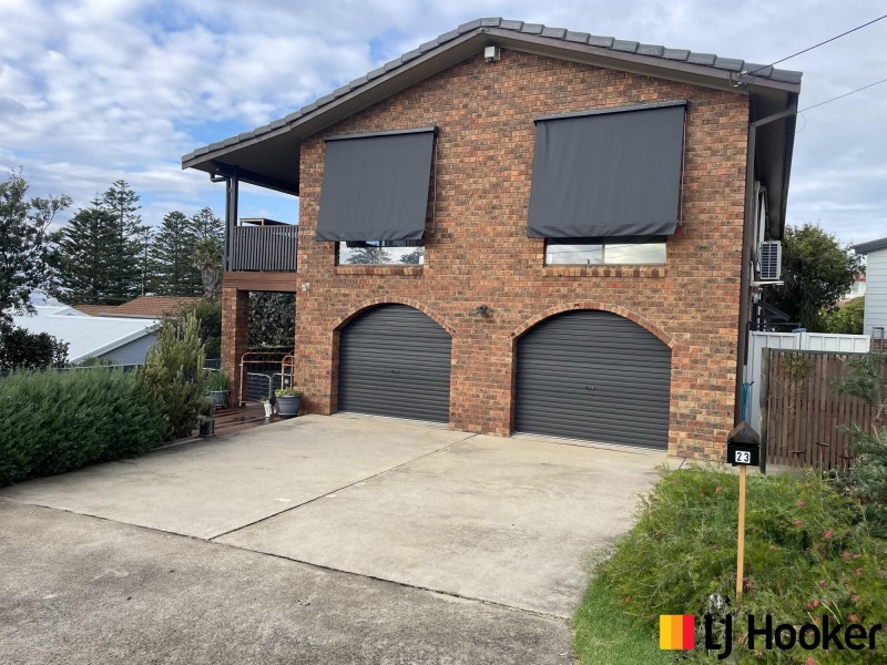 23 Kitchener Road, Tuross Head NSW 2537