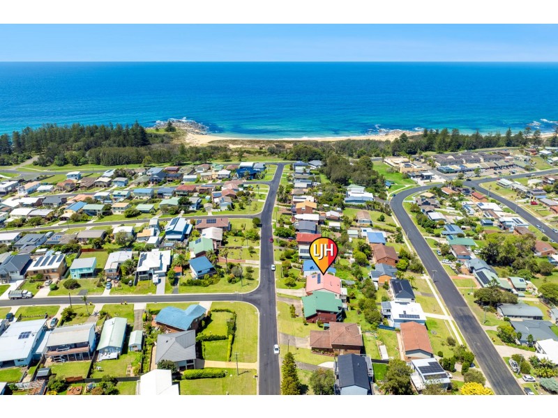 9 Island View Road, Tuross Head NSW 2537