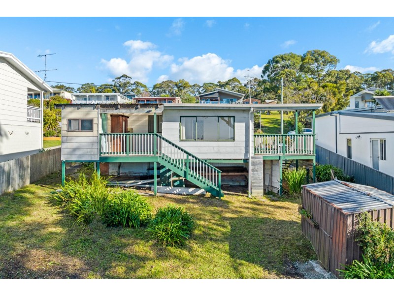 90 Coogee Street, Tuross Head NSW 2537