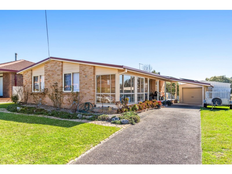 30 Coila Avenue, Tuross Head NSW 2537