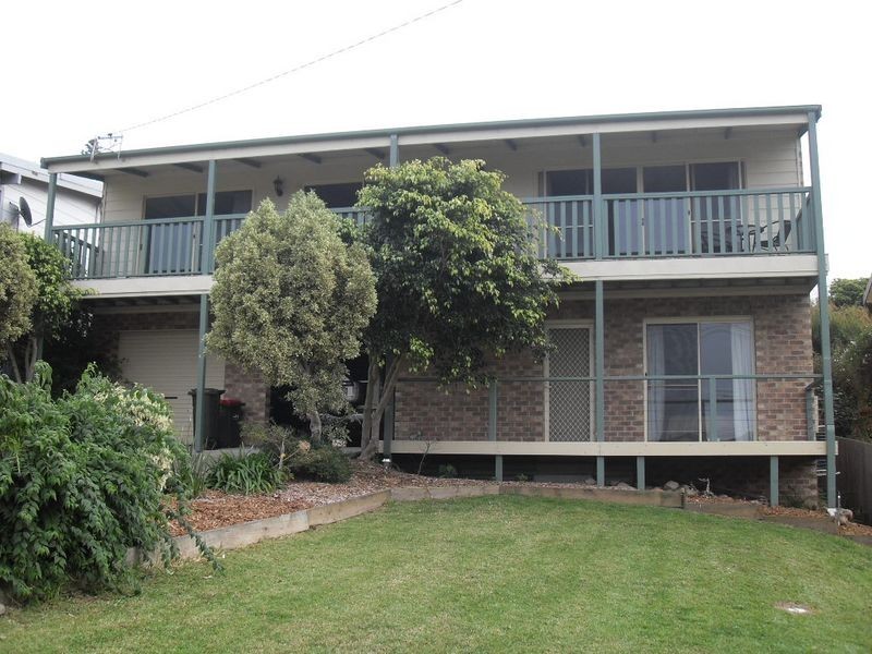 7 Salmon Street, Tuross Head NSW 2537