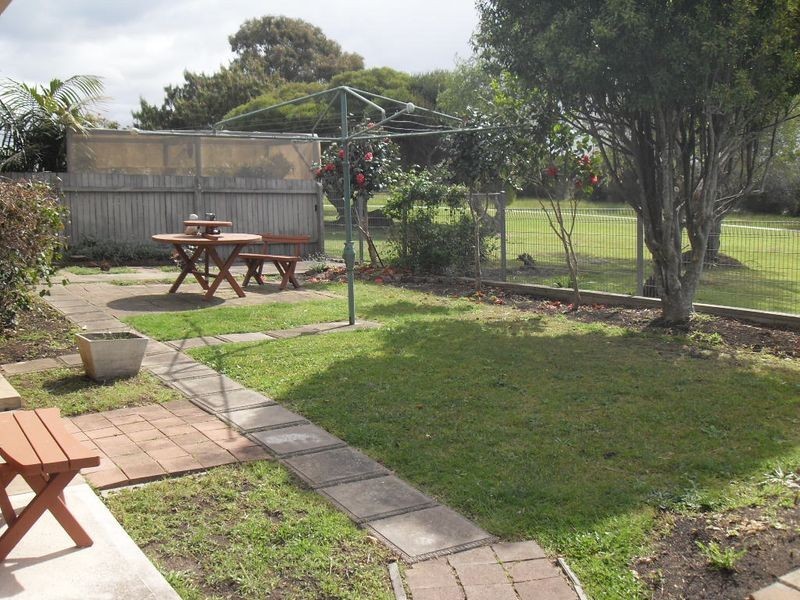 40 Lake Street, Tuross Head NSW 2537