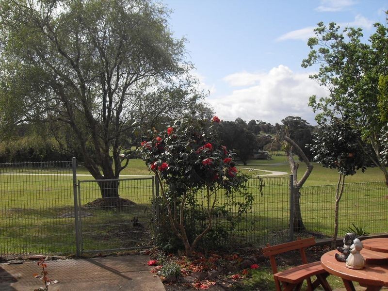 40 Lake Street, Tuross Head NSW 2537
