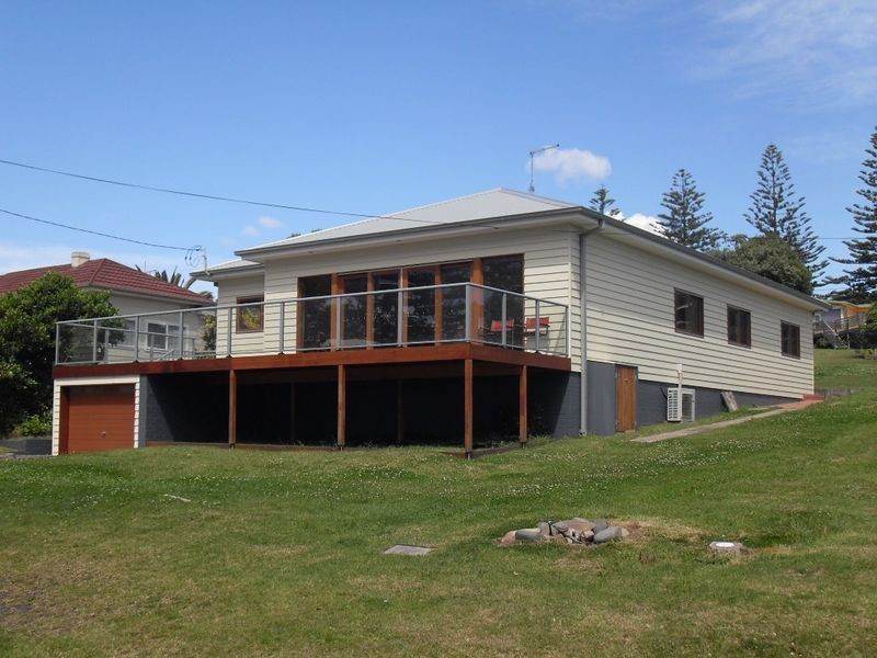 5 Tuross Boulevarde, Tuross Head NSW 2537