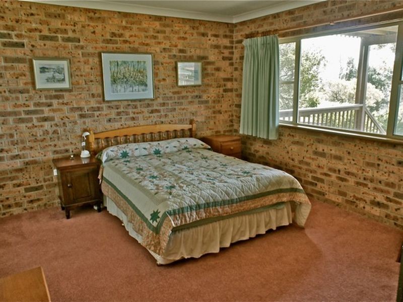 57 Allenby Road, Tuross Head NSW 2537