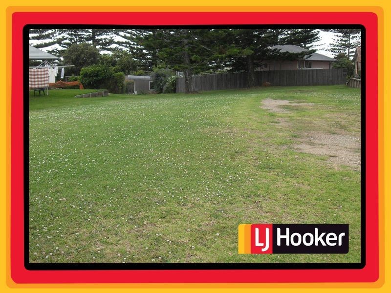 20 Coral Crescent, Tuross Head NSW 2537