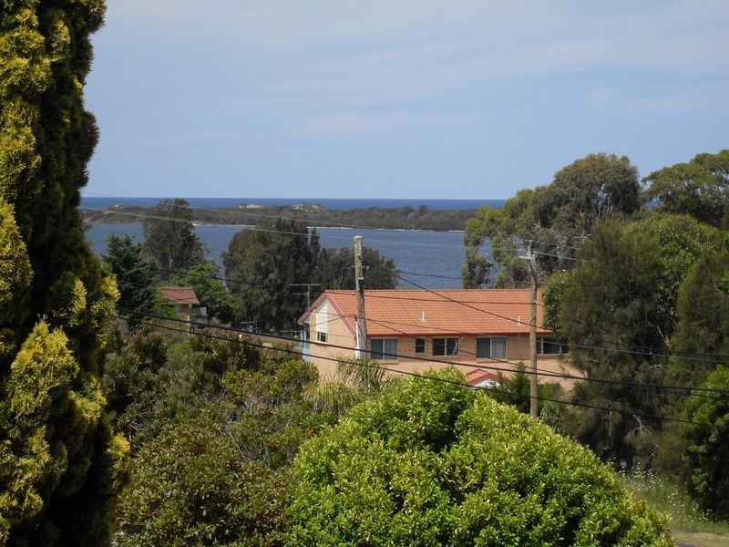 6 Brighton Street, Tuross Head NSW 2537