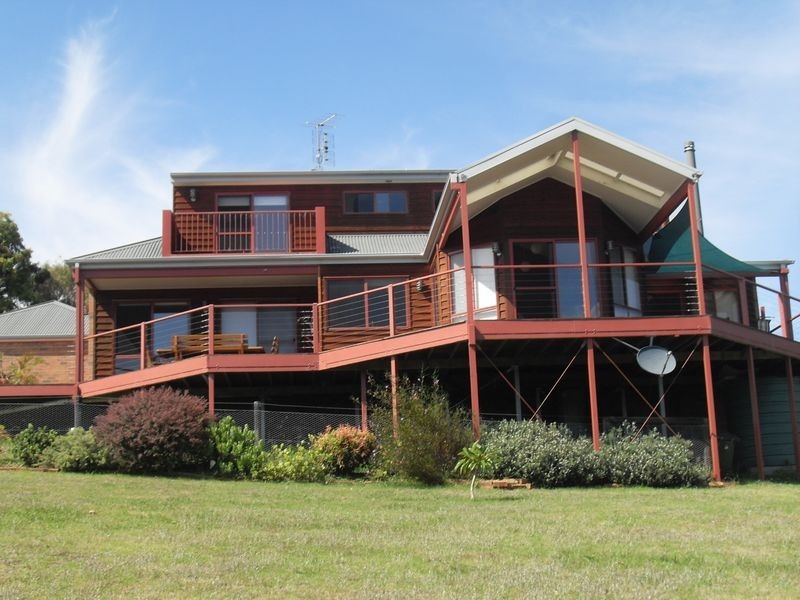 39 Skipjack Reach, Tuross Head NSW 2537