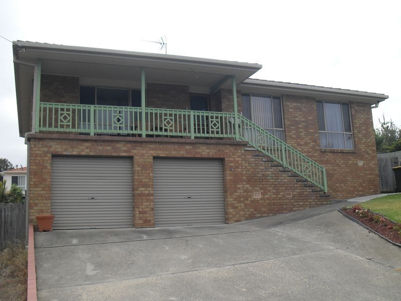 33 Marlin Street, Tuross Head NSW 2537