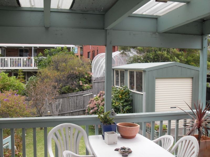 33 Marlin Street, Tuross Head NSW 2537