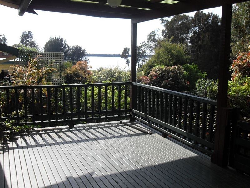 15 Brighton Street, Tuross Head NSW 2537