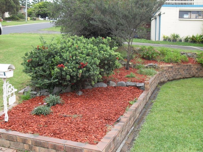 10 Beach St, Tuross Head NSW 2537