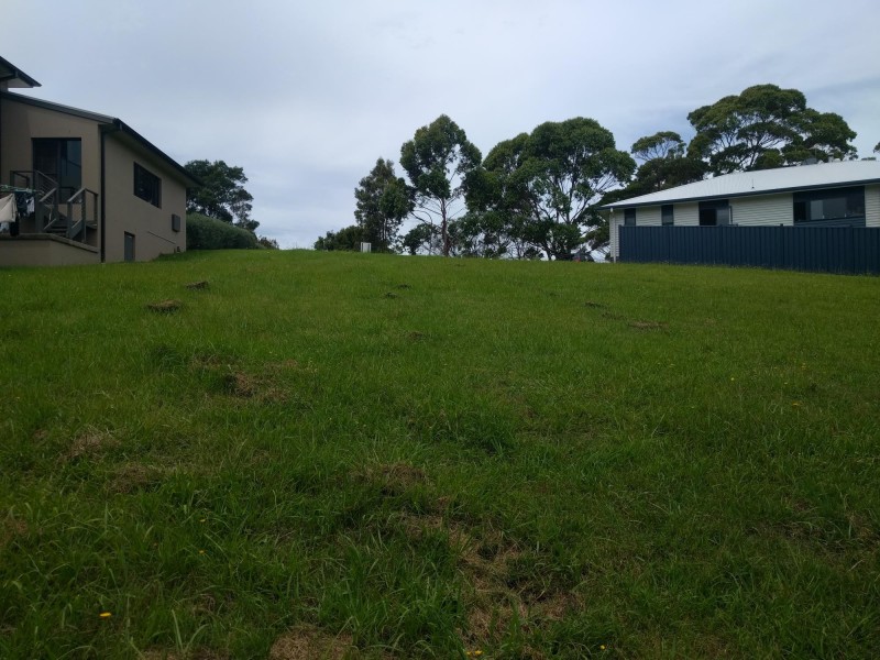17 Viewpoint Court, Tuross Head NSW 2537