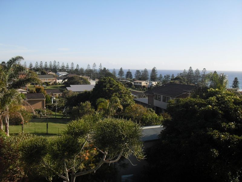 14 Bream Street, Tuross Head NSW 2537