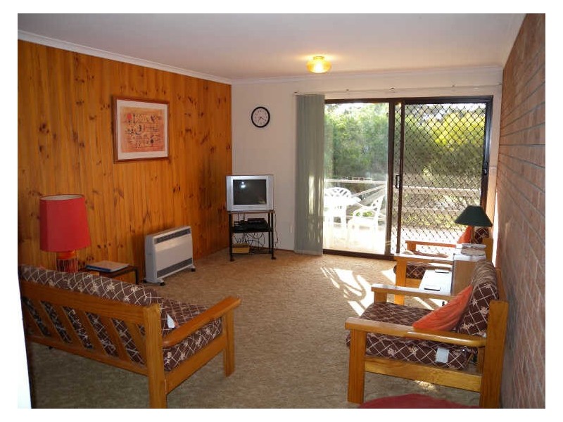 3/5 Hood Crescent, Tuross Head NSW 2537