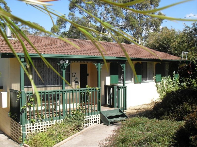17 Brighton Street, Tuross Head NSW 2537