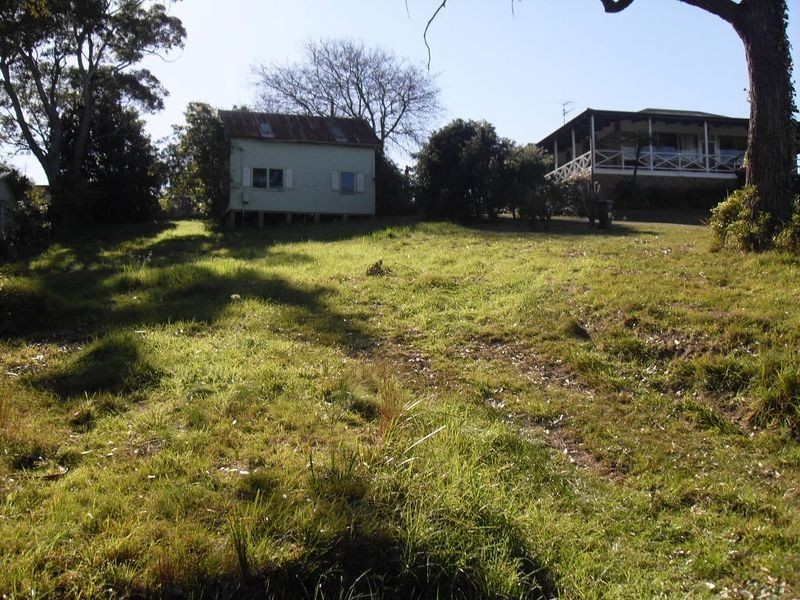 22 Nelson Parade, Tuross Head NSW 2537