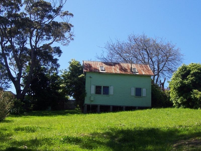 22 Nelson Parade, Tuross Head NSW 2537