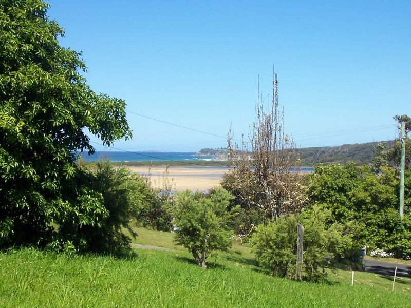 22 Nelson Parade, Tuross Head NSW 2537