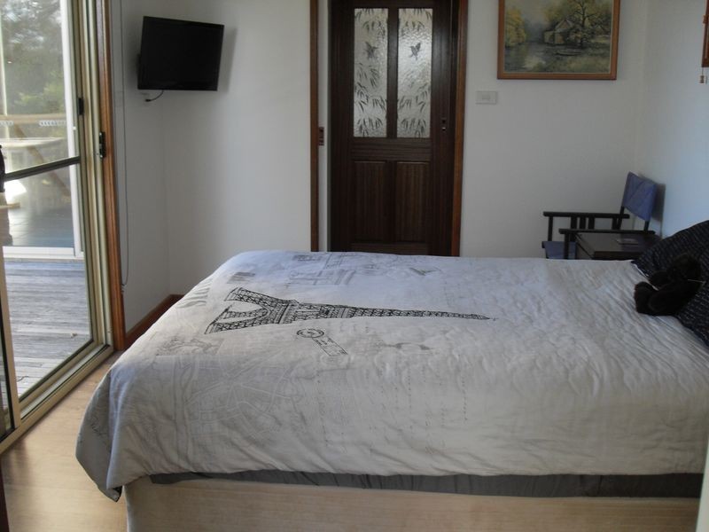 14 Beach Street, Tuross Head NSW 2537