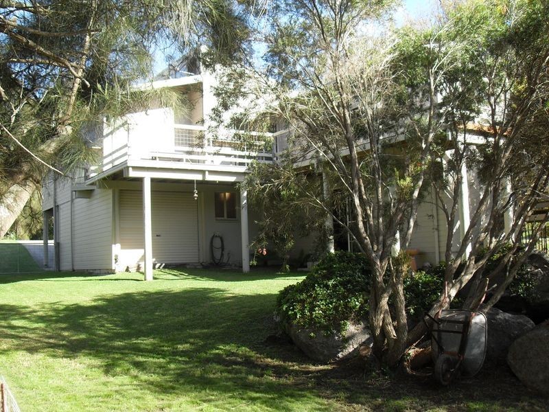 14 Beach Street, Tuross Head NSW 2537