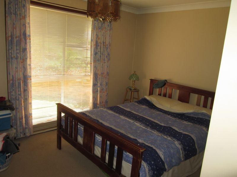 10 Beach Street, Tuross Head NSW 2537