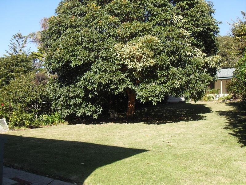 10 Chauvel Crescent, Tuross Head NSW 2537